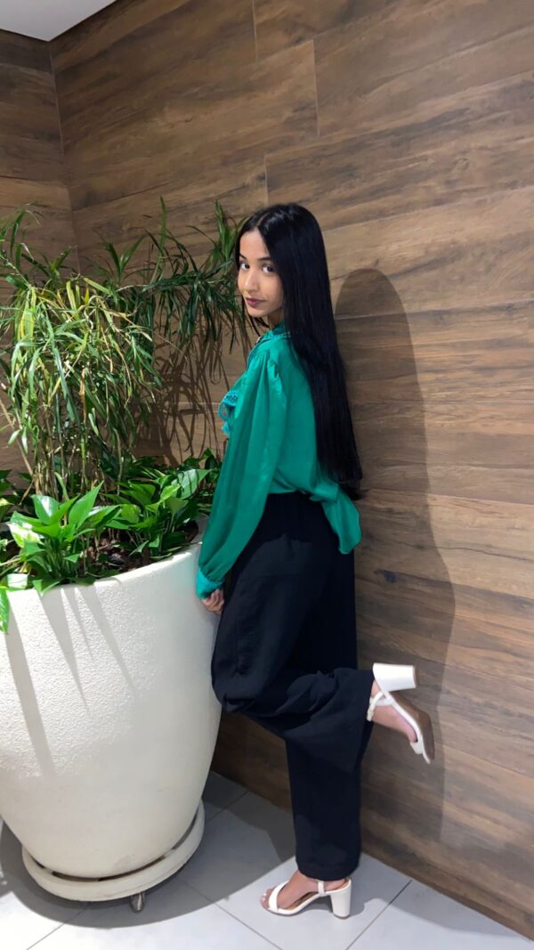 Blusa de Manga Verde - Image 3